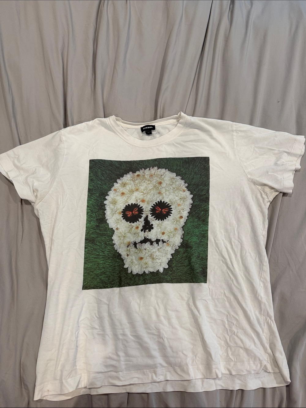 DIESEL Men’s White Graphic Tee with Floral Skull Print